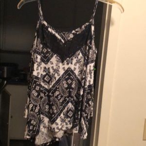 Quarter sleeve shirt